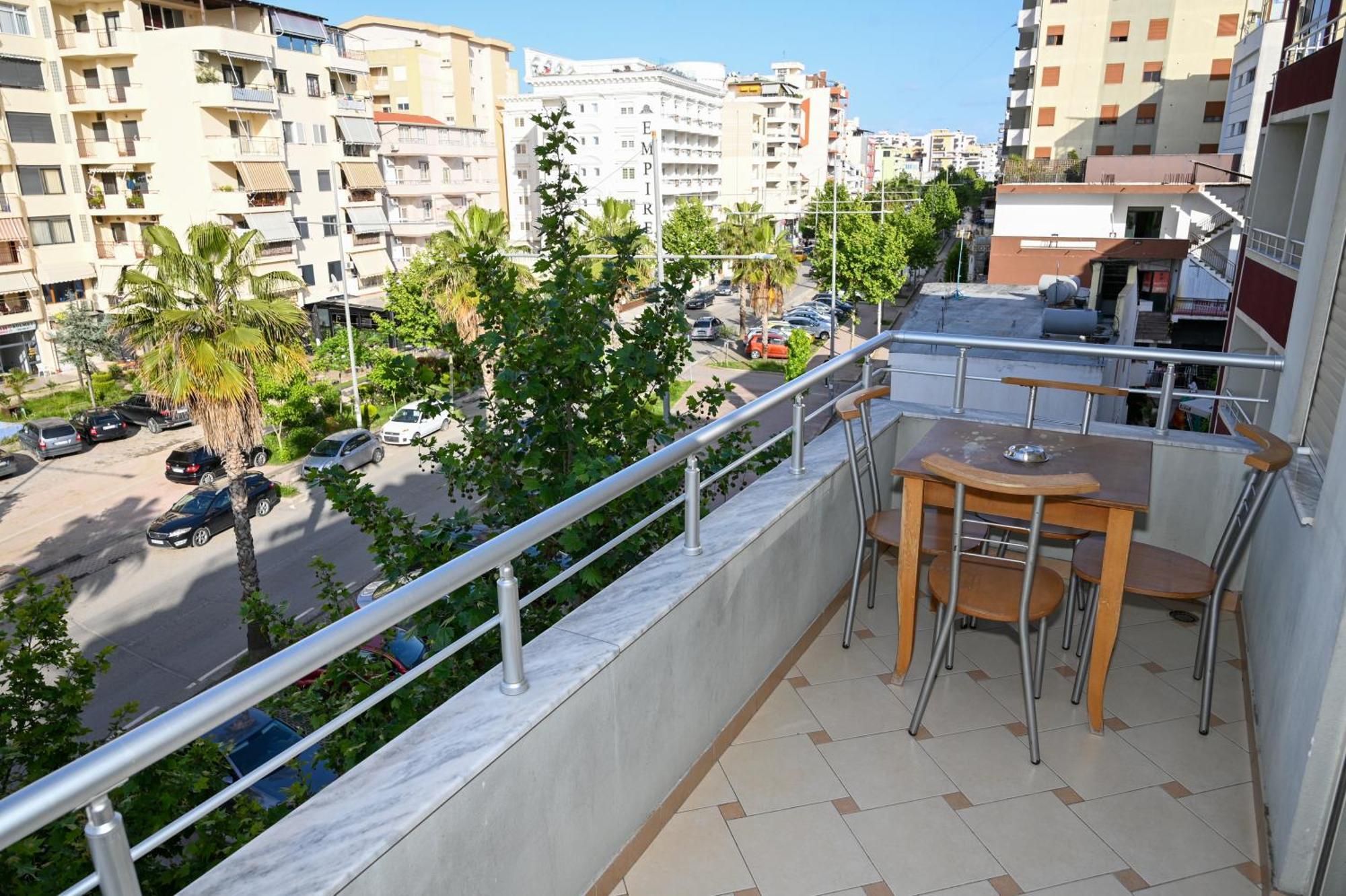Hotel Vila Emes Дуррес Номер фото